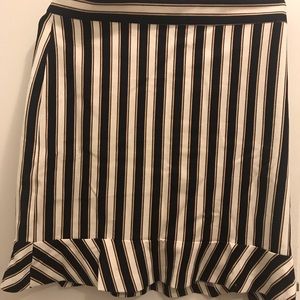 Ann Taylor summer skirt